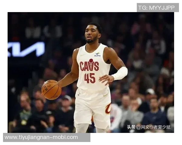 米切尔复出大爆发砍37分助队止连败八记三分展现超强火力 米切尔复出大爆发砍37分助队止连败八记三分展现超强火力